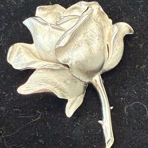 Vintage Trifari Crown Brushed Silver Blooming Rose Brooch Sz 2X2.5